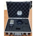 MICROFONO A CONDENSATORE AKG C214