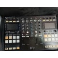 NATIVE INDTRUMENTS TRAKTOR S5 CONSOLLE DJ 4 CANALI OCCASIONE
